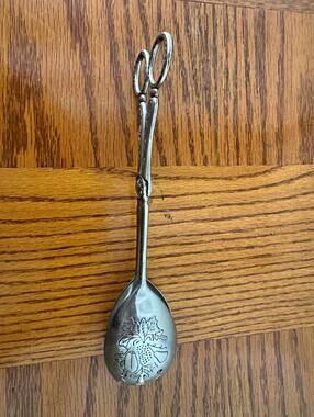 Silver Tone Scissor-Style Floral Victorian Serving Tongs 7in Metal Hand Wash
